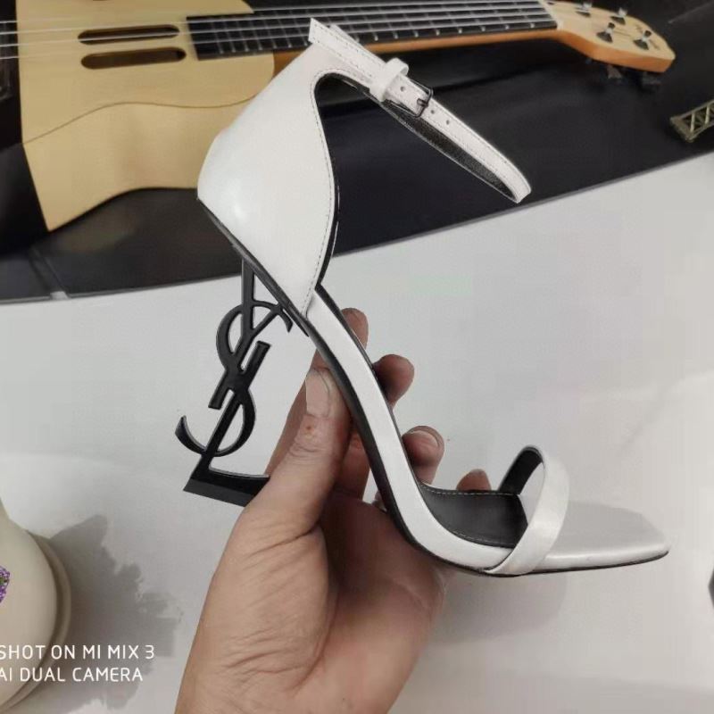 Y*L high heels